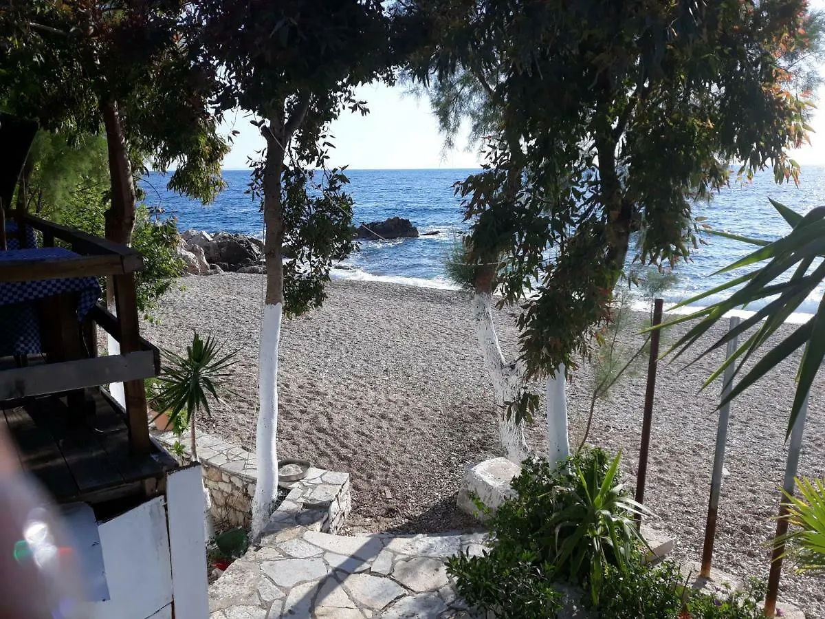 Gasthuis Beleris Rooms Himare