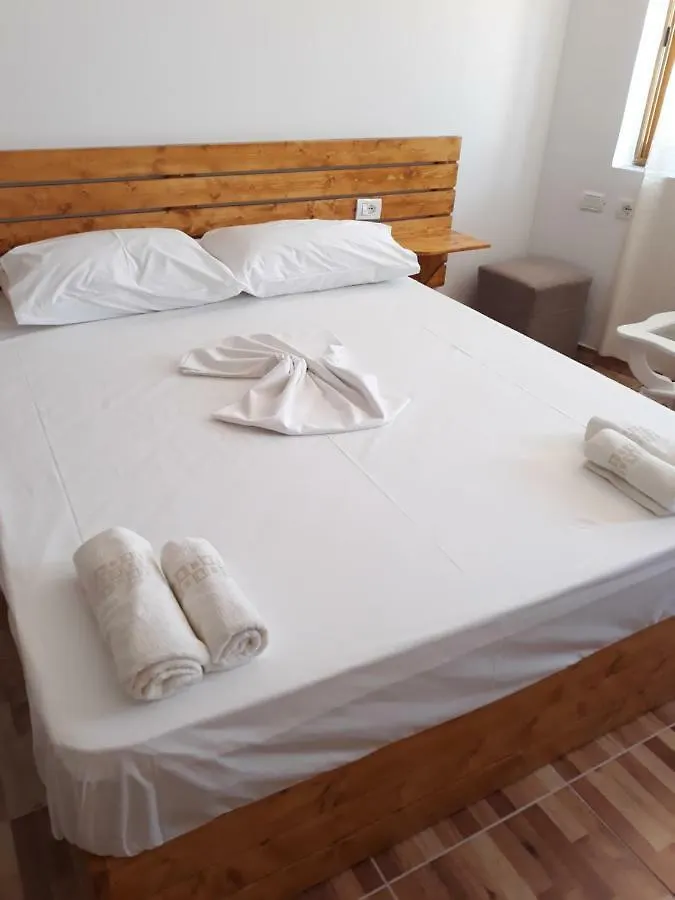Gasthuis Beleris Rooms Himare